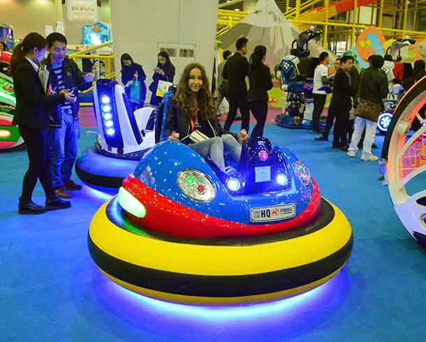 太空飛船1代碰碰車(白色)