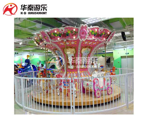 12人豪華轉(zhuǎn)馬