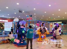 華秦游樂鋼鐵俠在成都海濱城獨(dú)占鰲頭