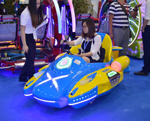 時空戰(zhàn)艦游樂設備           