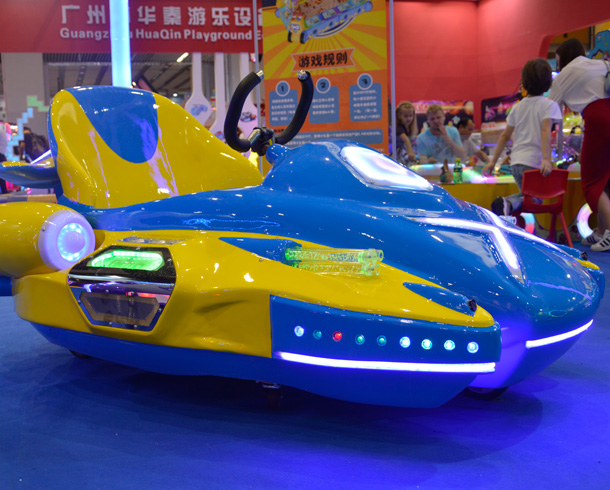 時空戰(zhàn)艦游樂設備           