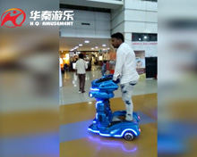 印度某商場(chǎng)機(jī)甲人項(xiàng)目