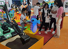 廣場(chǎng)游樂(lè)車(chē)為什么一直這么火爆 