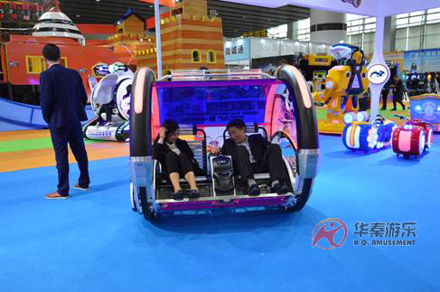 華秦-樂(lè)吧車(chē)