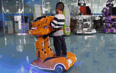 游樂(lè)設(shè)備-兒童機(jī)甲人