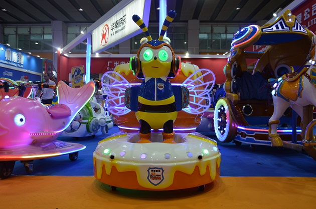 蜜蜂隊長-游樂設備-碰碰車 蜜蜂隊長-游樂設備-碰碰車