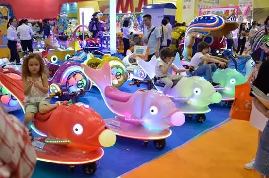 游樂設(shè)備-碰碰車 游樂設(shè)備-碰碰車