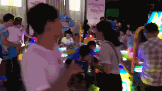 1572254123272391.gif 6.gif