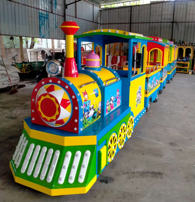 小火車(chē)游樂(lè)設(shè)備